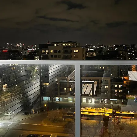 Apartment Airport Wyscigi - City And Green View With Underground Garage