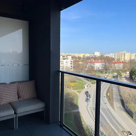 Airport Wyscigi - And View With Underground Garage 아파트 바르샤바