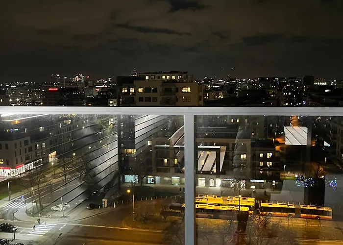 아파트 Airport Wyscigi - And View With Underground Garage