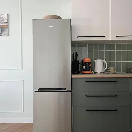 Airport Wyscigi - And View With Underground Garage Daire Varşova